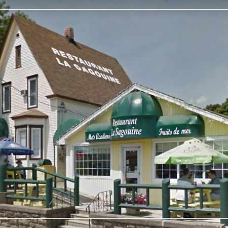 Le Gite De La Sagouine Bouctouche Exterior photo